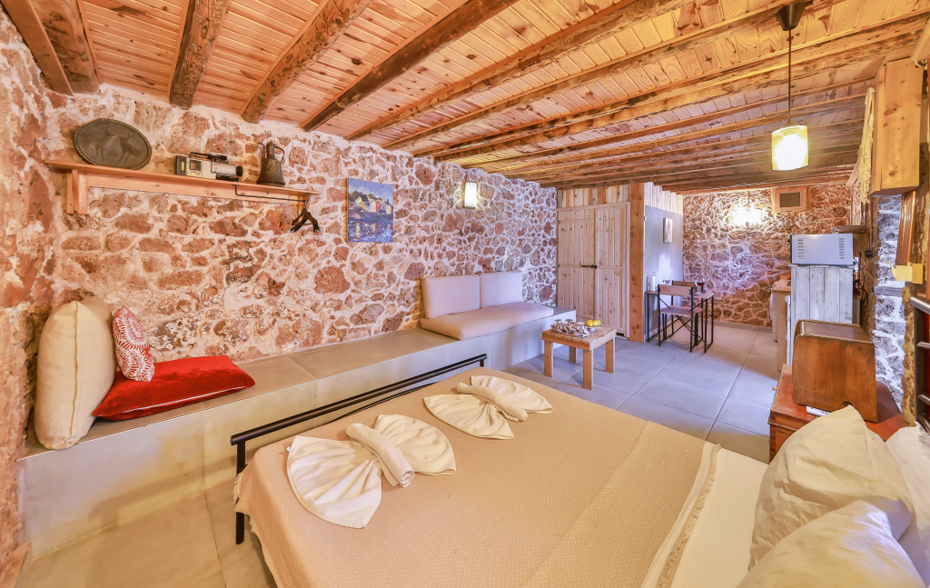 Bademlique Stone Rooms