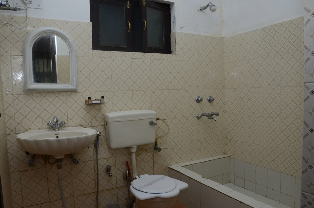 Гостевой Дом Lake Retreat Bhimtal