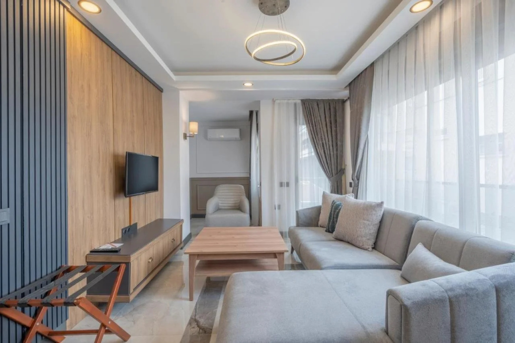 Отель Quality Gold Suite