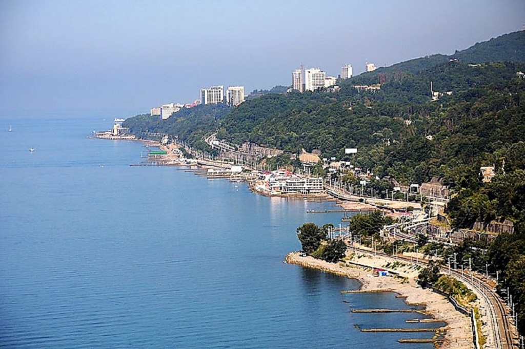 Поселок хоста краснодарский край. Хоста город курорт. Бухта хоста. Хоста кудепста адлер. Ночной сочи хостинский район.