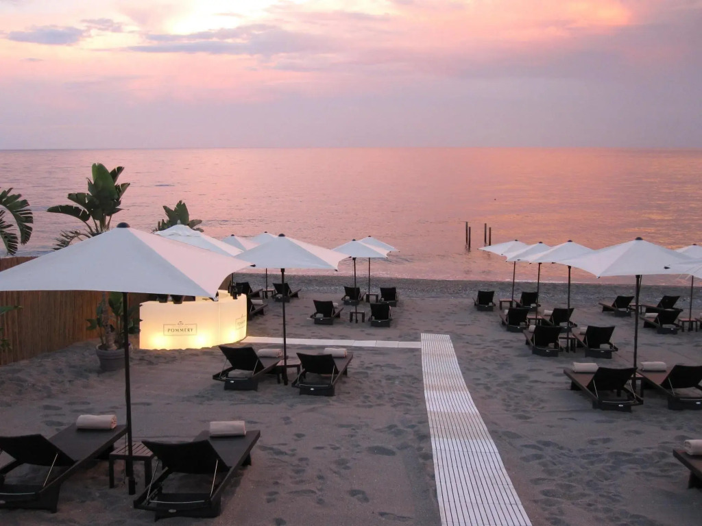 Hotel Caparena