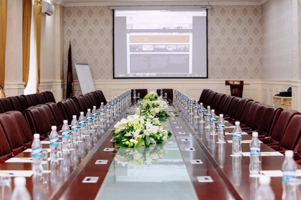 Plaza Hotel Bishkek