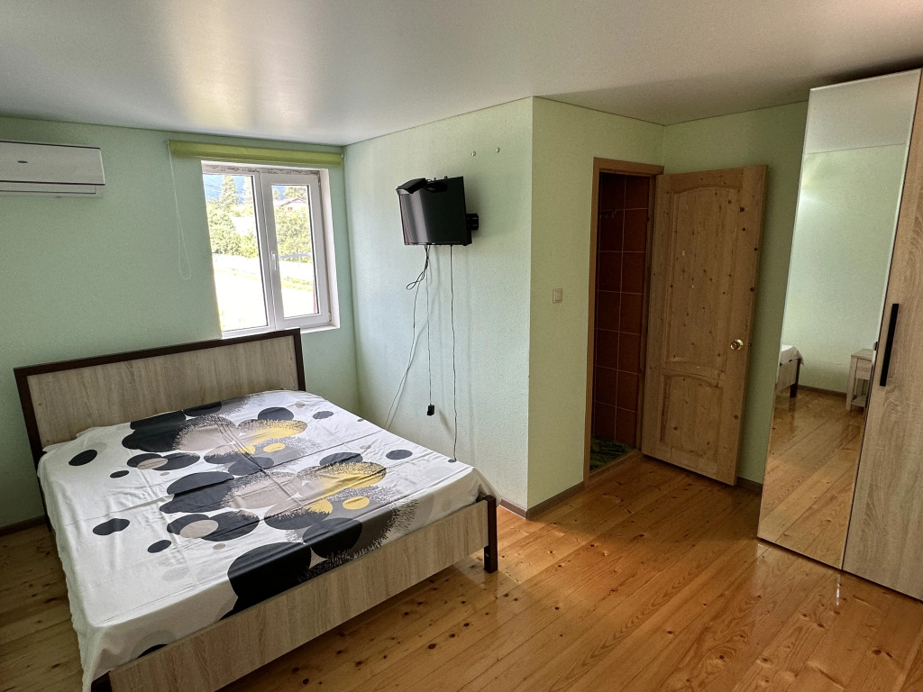 Amra Guest house