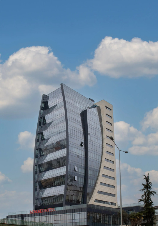Отель MONCHER