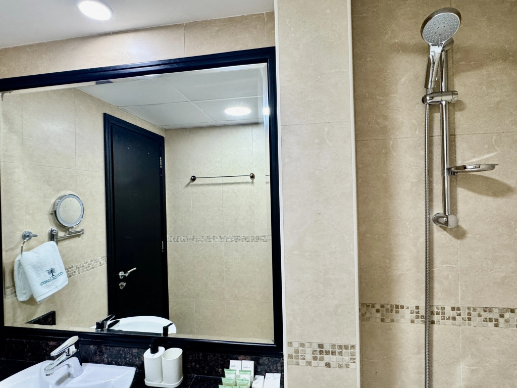 Апартаменты Cosmos Living Majestic Studio GCV2