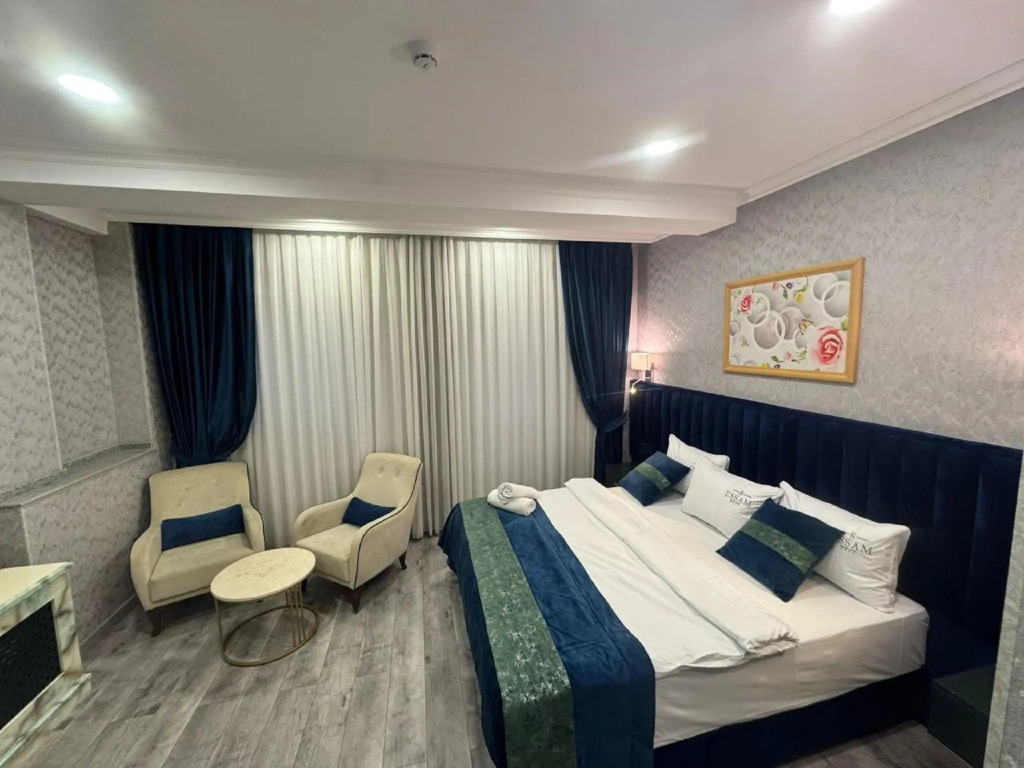 Essam Deluxe Hotel