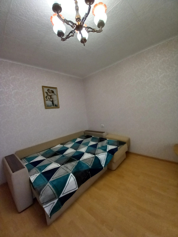 Квартира 1к по Тихонова 8