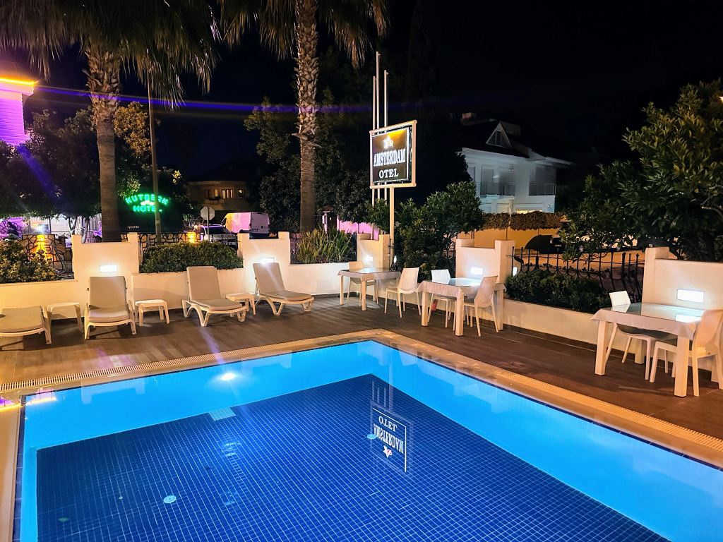 Отель Amsterdam Boutique Otel
