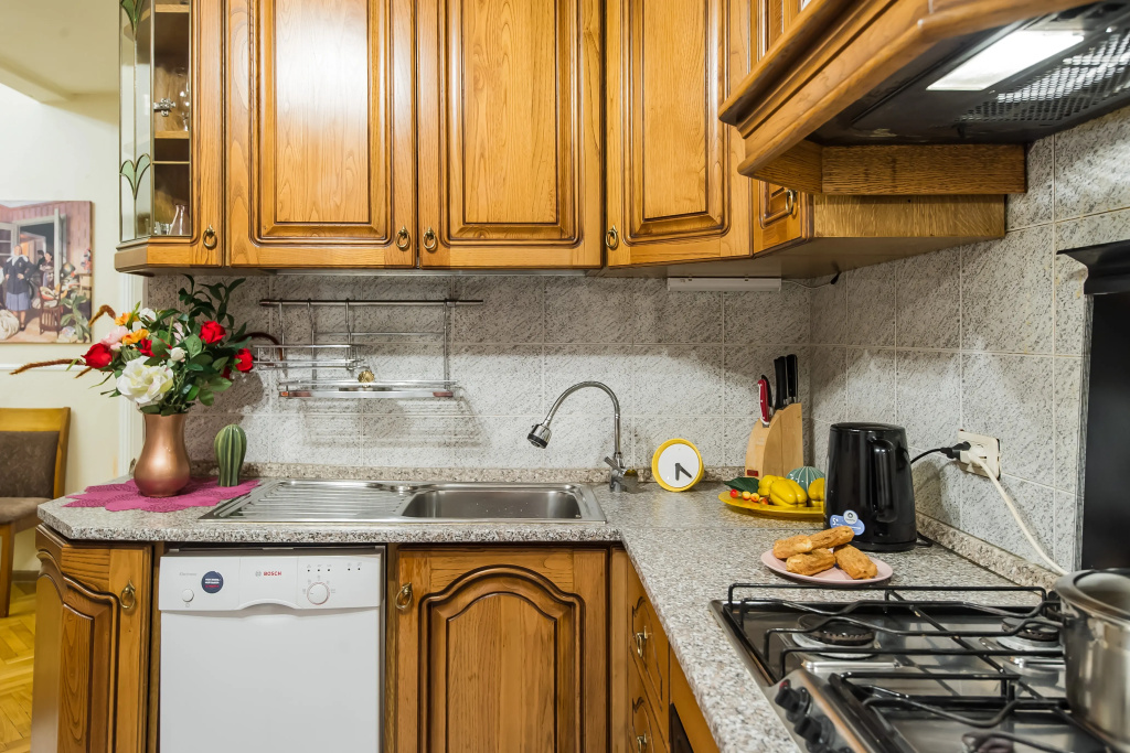 Квартира GM Apartments на Москва-реке с Видом на Набережную и Сталинскую высотку