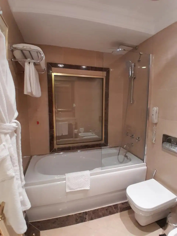 Отель Divan