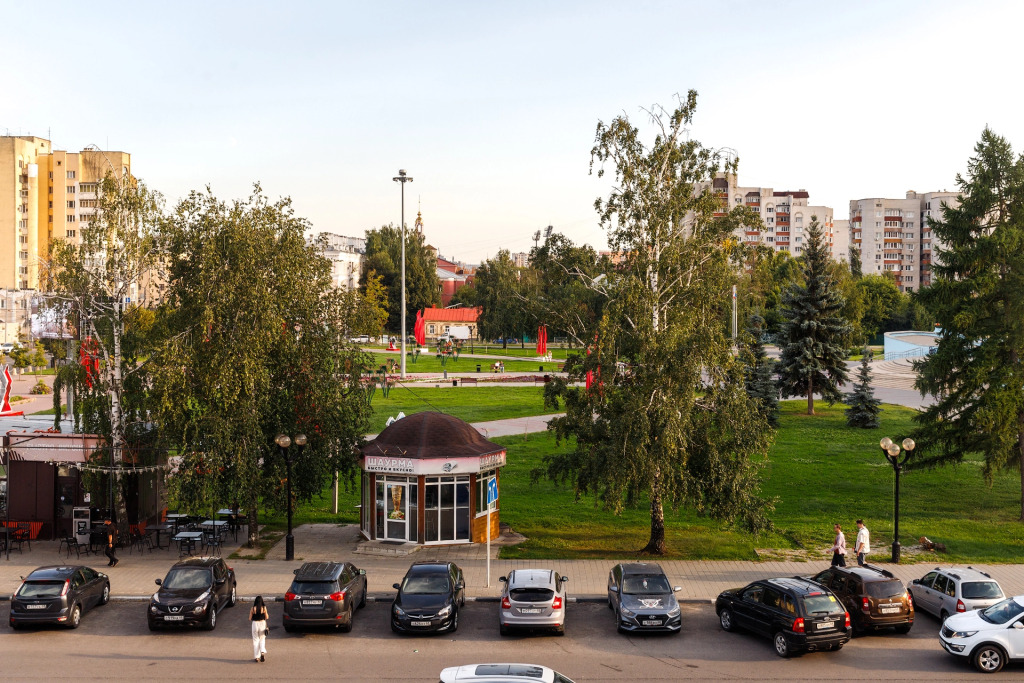 Квартира ПрезентХаус трехкомнатная комфорт в центре