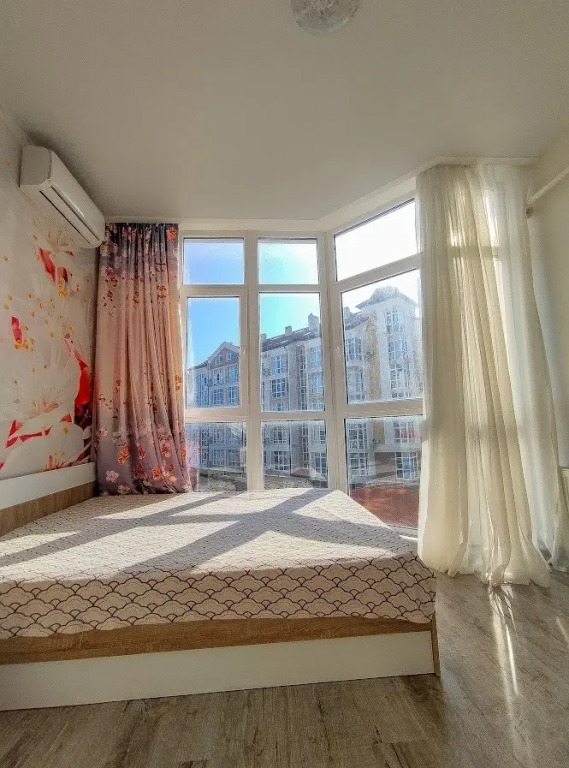 Квартира Двухкомнатная 68 м² Сафари