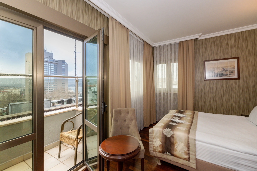 Crestium Taksim Prive & Spa