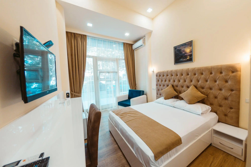Limage Art Hotel