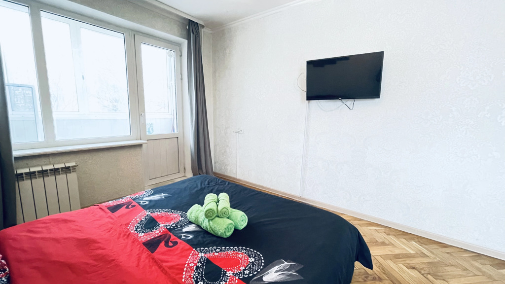 Tryohkomnatnye na Proletarskom Prospekte 17 Apartments