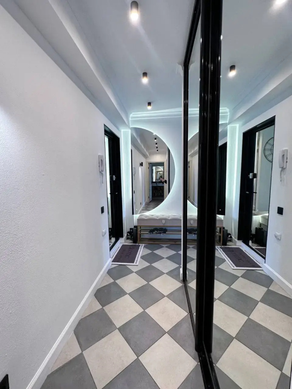 Квартира Top Rooms: Эксклюзивная евротрешка на Таганской
