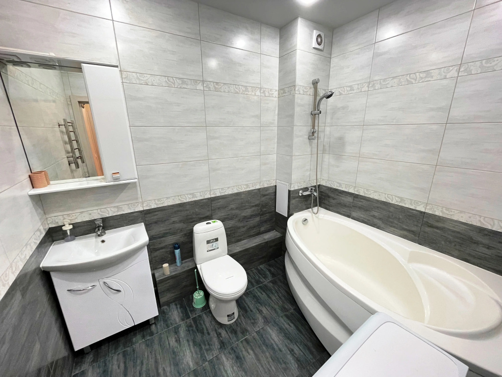 Квартира двухкомнатная Orenroom56