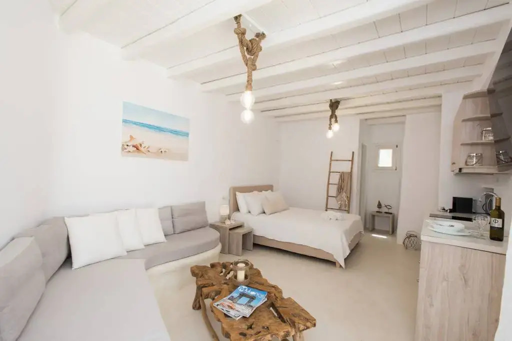 Апартаменты Gorgeous Studio In Cycladic Architecture Overlooking The Aegean