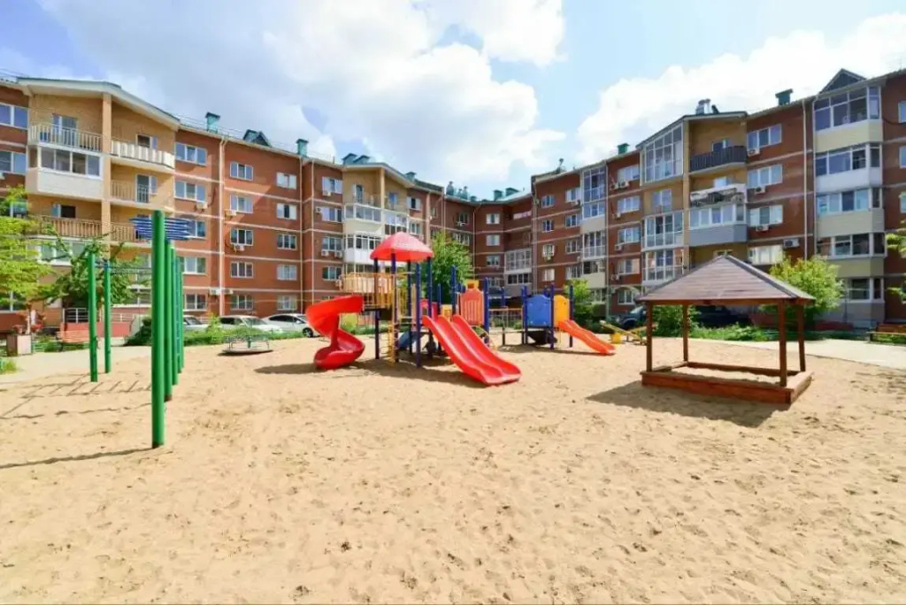 Uyutnye Apartamenty V Samom Centre Yuzhnogo Mikrorajona V Zhk Yuzhnyj Park