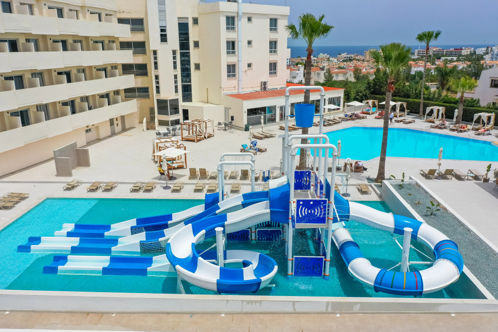 Toxotis Hotel