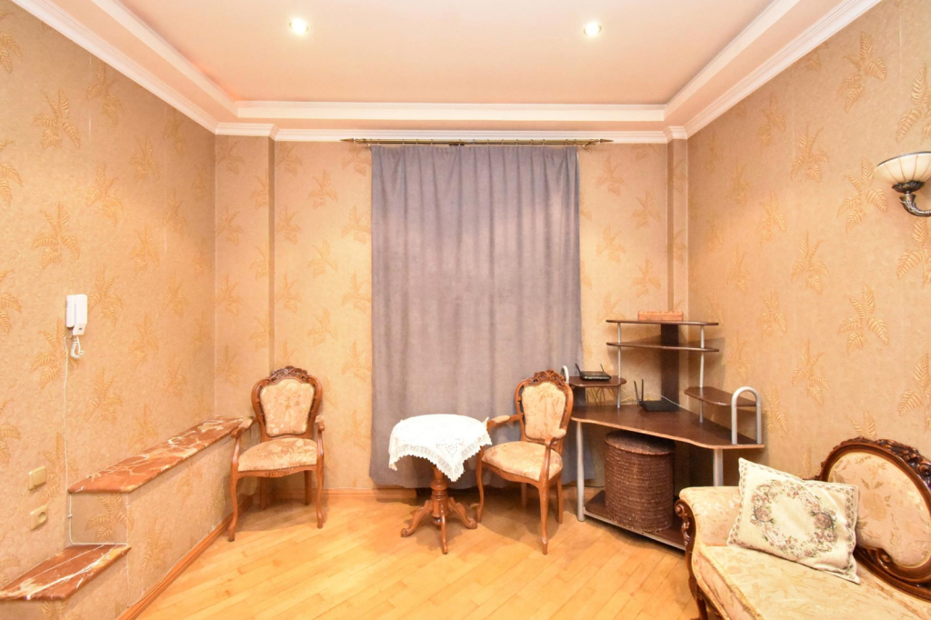 Апартаменты RentInnYerevan 1 Mher Mkrtchyan Street