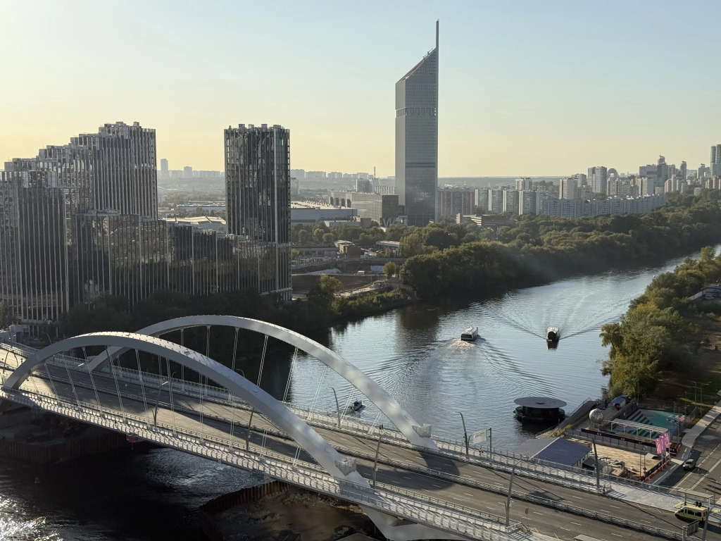 Квартира Творческая евродвушка с видом на Москва-реку