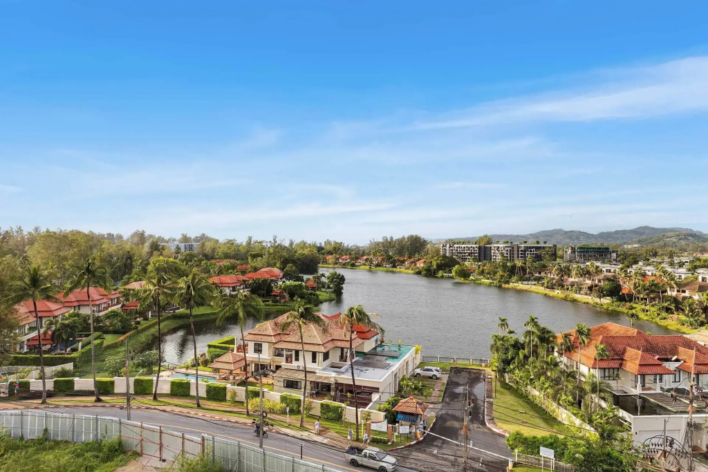 Апартаменты Lakeside Residences 2 bedrooms 1709