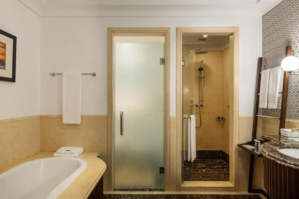 The Westin Dubai Mina Seyahi Beach Resort and Waterpark