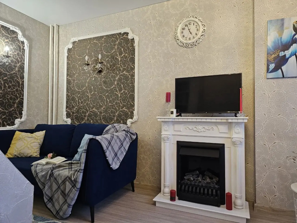 Shikarnaya, Klassicheskaya Flat