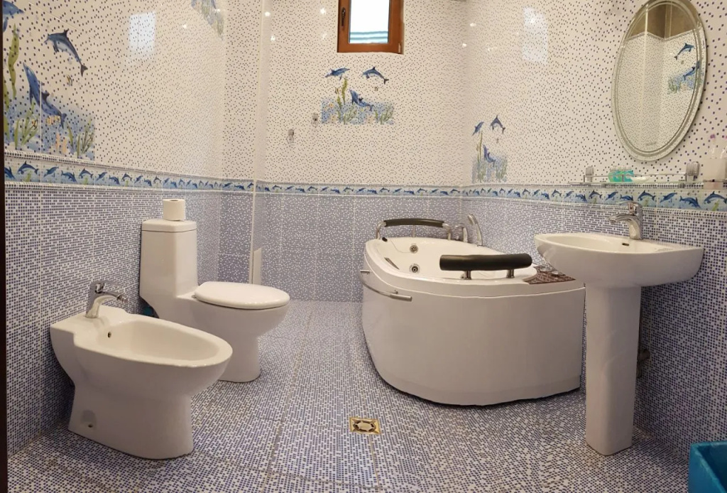 Izumrud Hotel