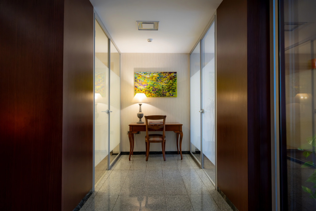 Отель Heykel Suites
