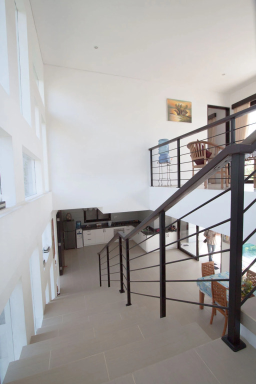 Skye Dee Villa