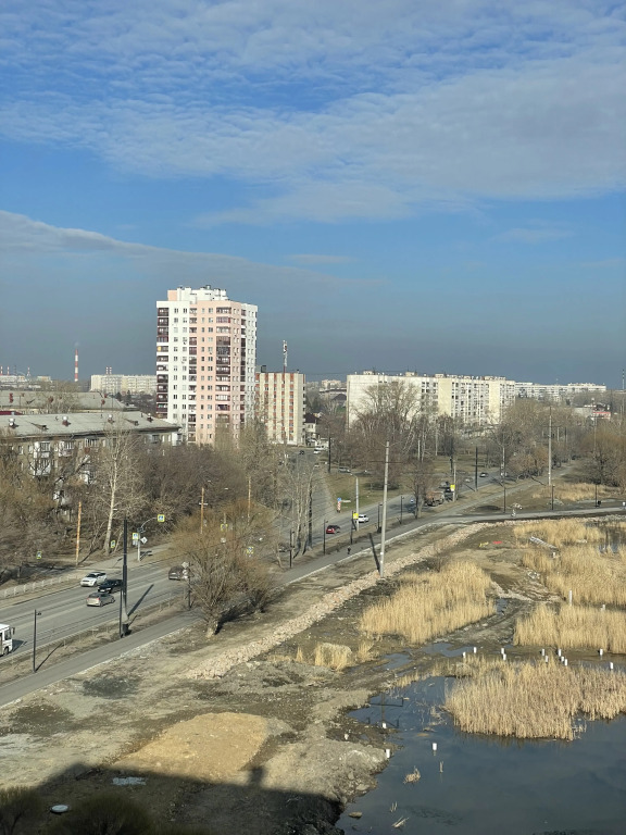Квартира 3-комнатная с видом на озеро