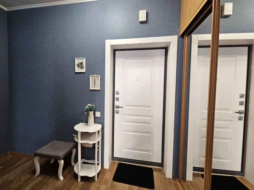 Квартира White Lodging