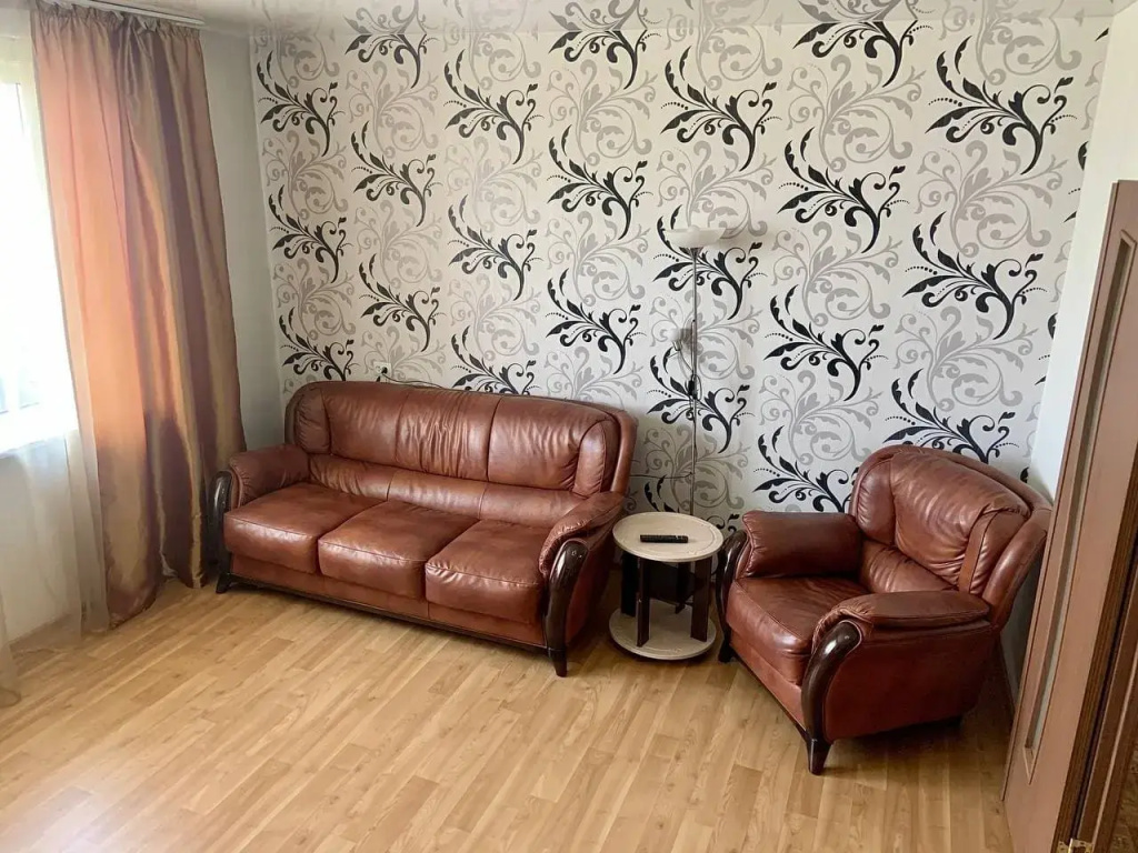 V Gosti Na Sverdlova 12 Hotel