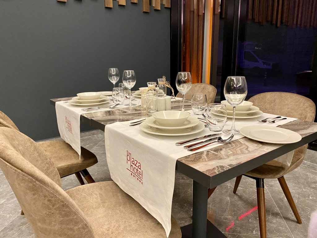 Отель The Plaza Hotel Edirne