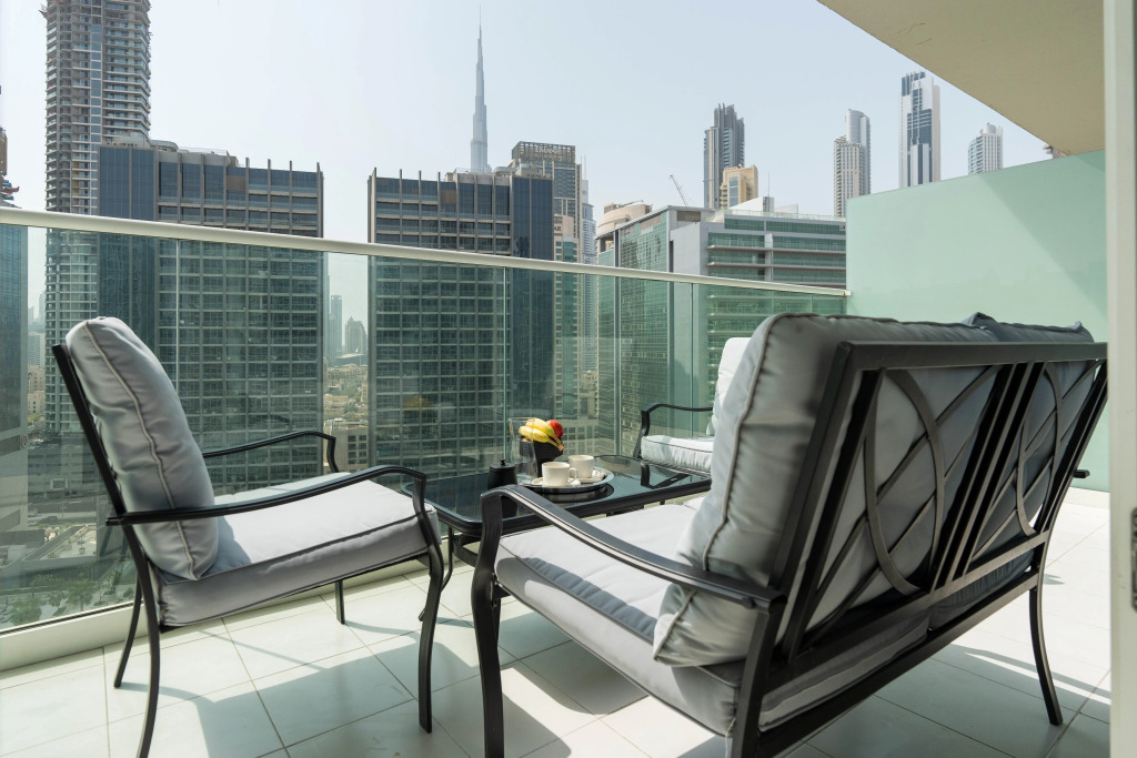Апартаменты Keyrock Premium Reva Stay with Pool Access