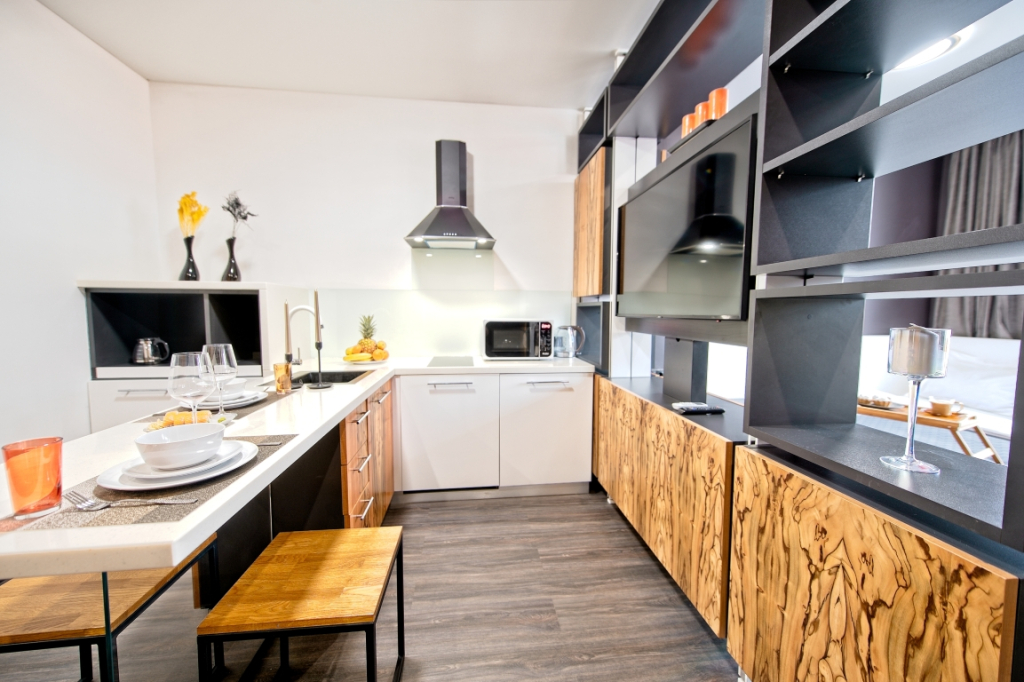 Апартаменты Студия с Балконом и Видом на Город Elite Apartments