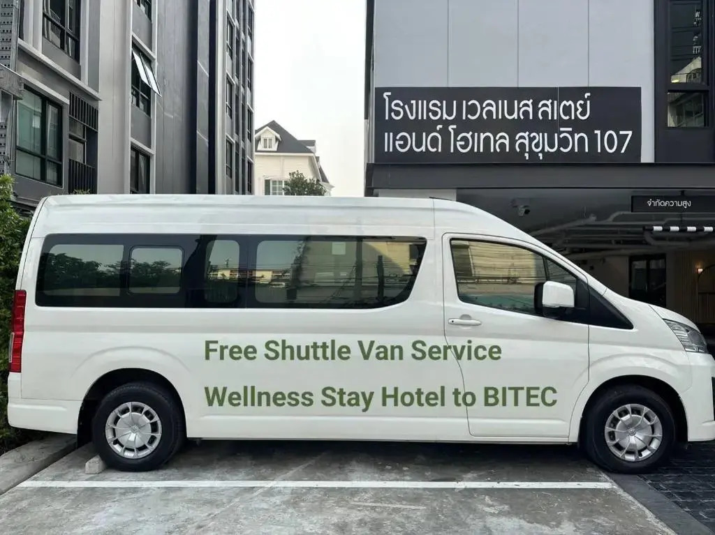 Отель Wellness Stay & Hotel Sukhumvit 107