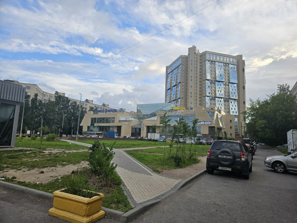 Квартира Подвойского 18 (10минут до метро Большевиков)