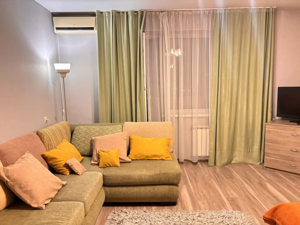 Квартира Rooms 55
