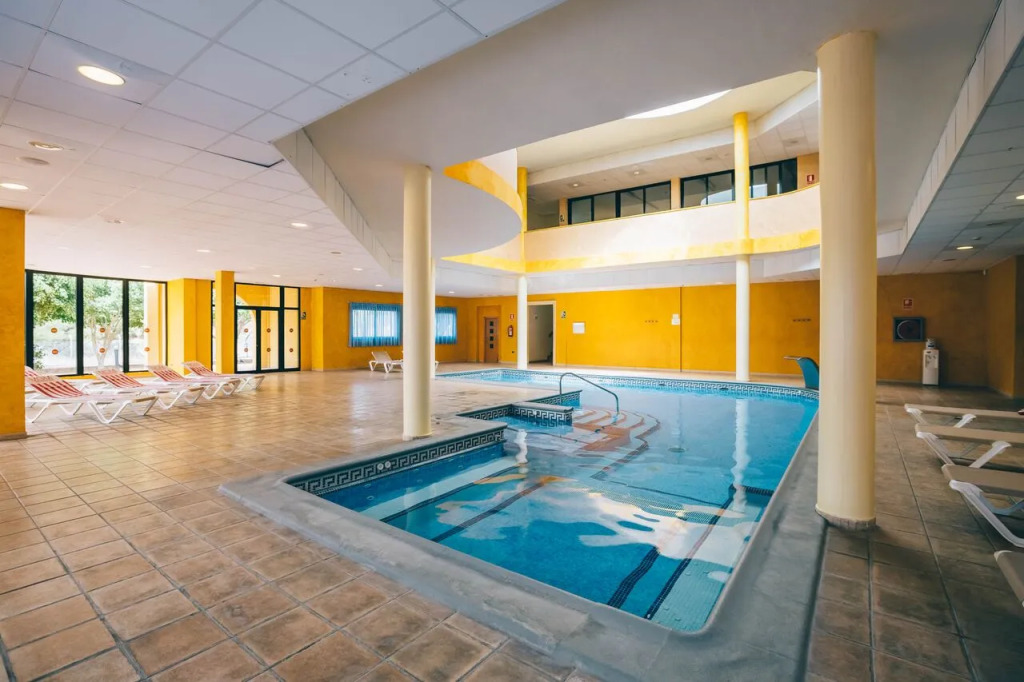 Отель Grand Muthu Golf Plaza Hotel & Spa