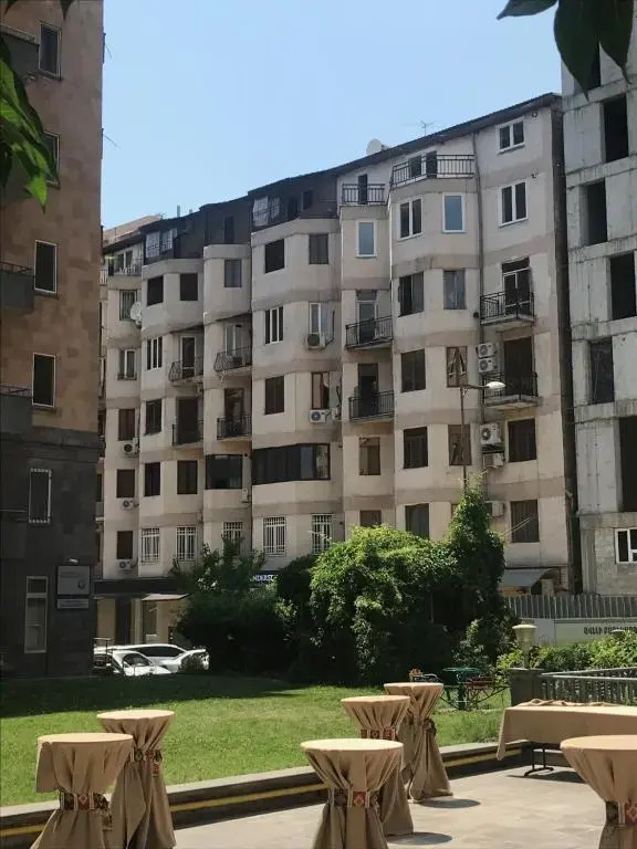 Отель A Hotel Yerevan
