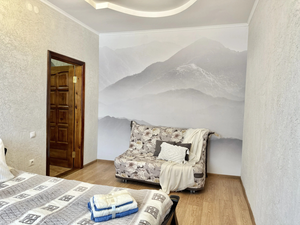 Квартира ArtHouse Dombay 1
