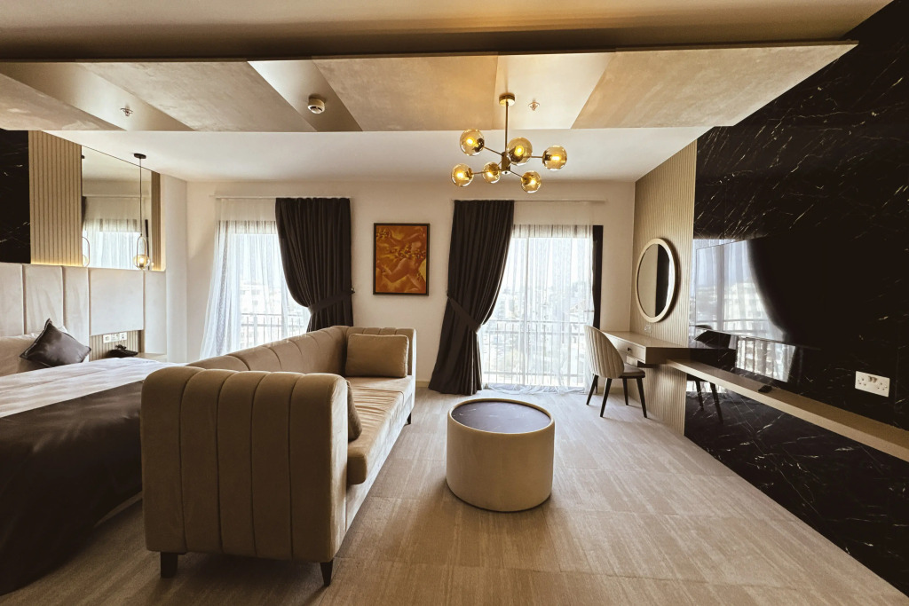 Dorana Art Hotel