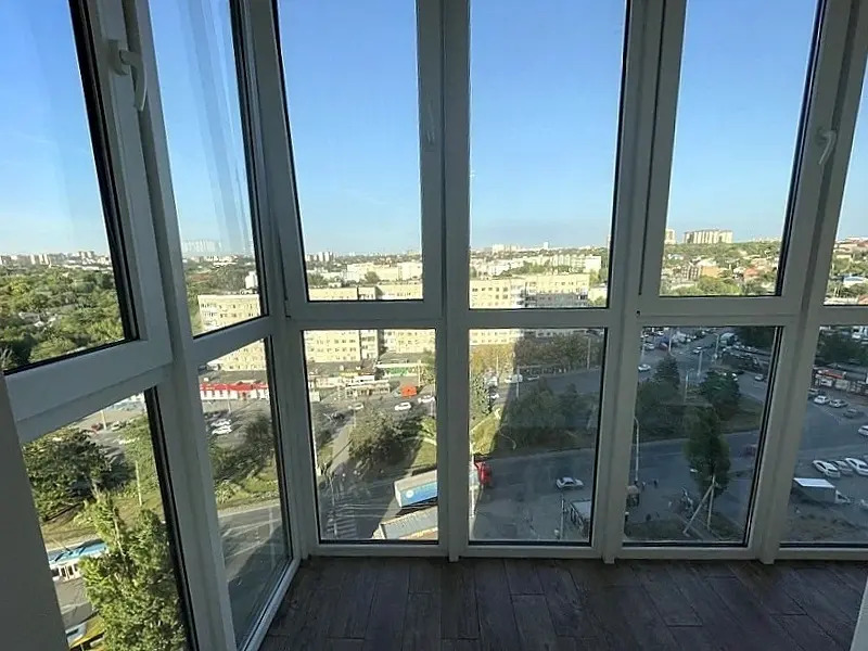 Квартира С Красивым Видом на Шеболдаева, 95с2
