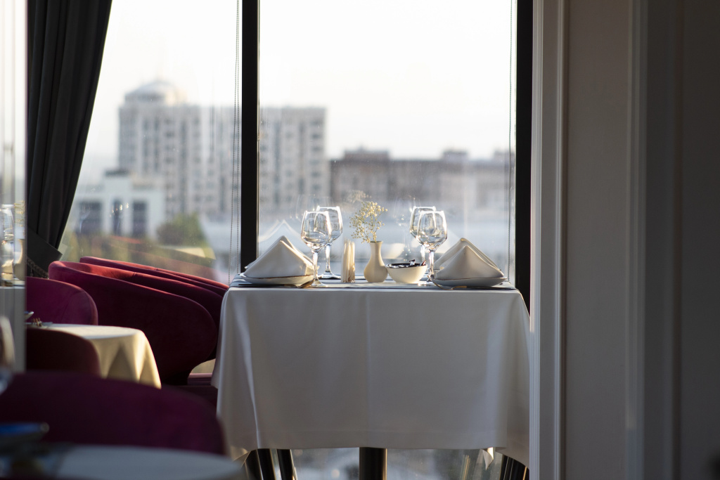 Orient Hotel Bishkek (Ориент отель Бишкек)