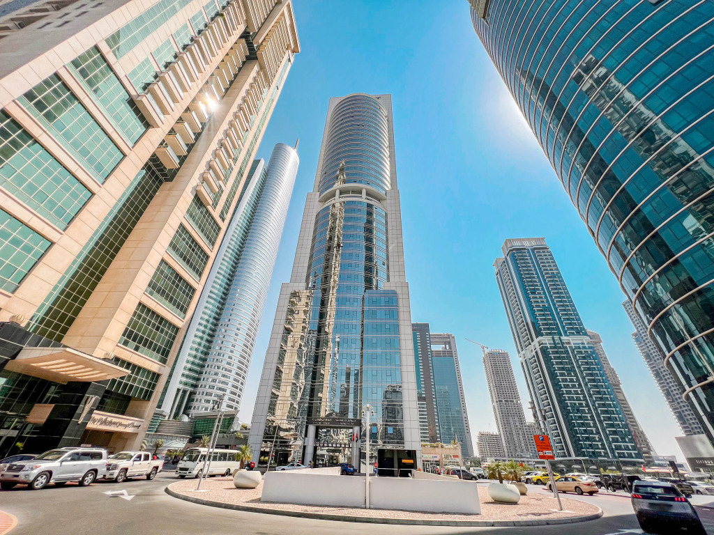 Апартаменты Cosmos Living Elegant Studio Near Dubai Marina