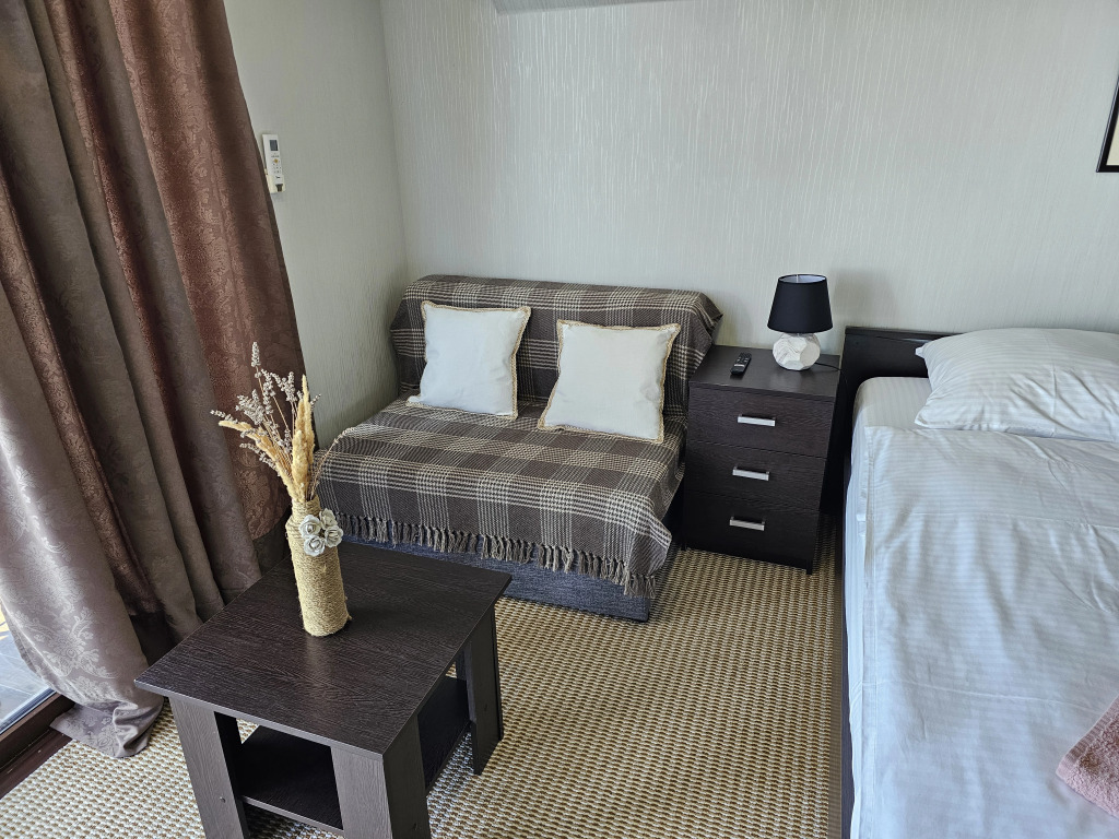 Machara Bich Guest House