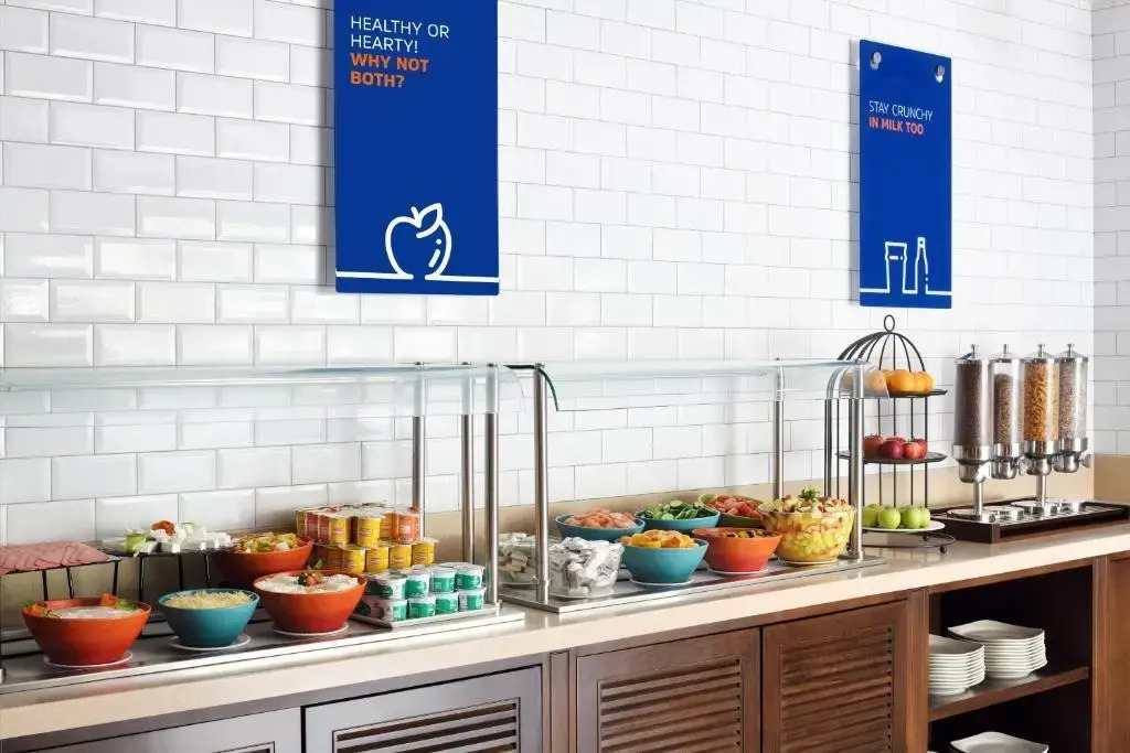 Holiday Inn Express Dubai Safa Park by IHG